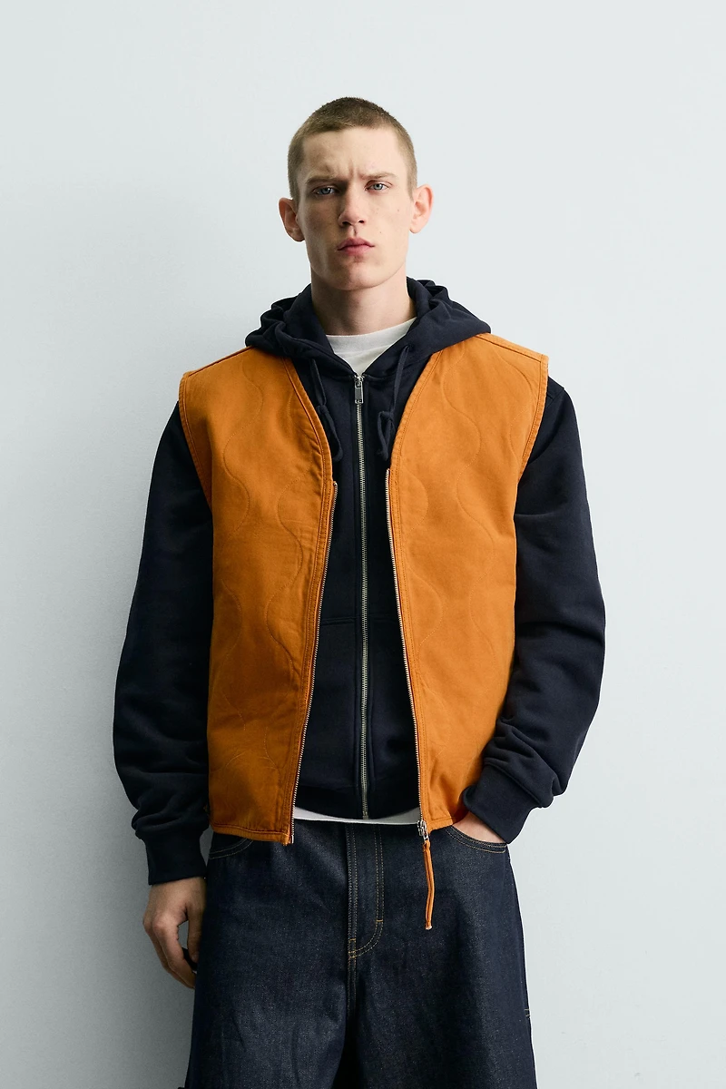 WASHED TOPSTITCHED VEST