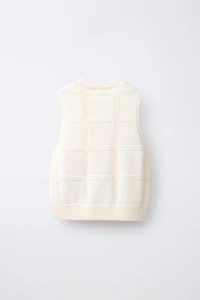 EMBROIDERED KNIT VEST