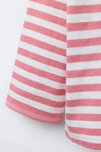 HEAVY WEIGHT WOVEN STRIPE HEART PATCH T-SHIRT