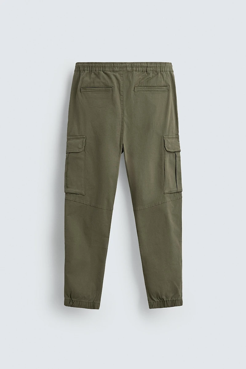 SLIM FIT CARGO PANTS