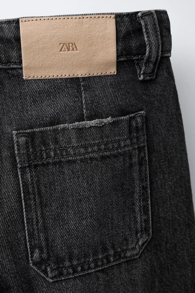 STRAIGHT LEG CUFFED HEM JEANS