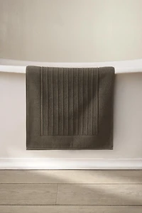 VELOUR TEXTURED STRIPED BATH MAT