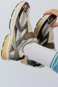 MULTICOLOR SNEAKERS