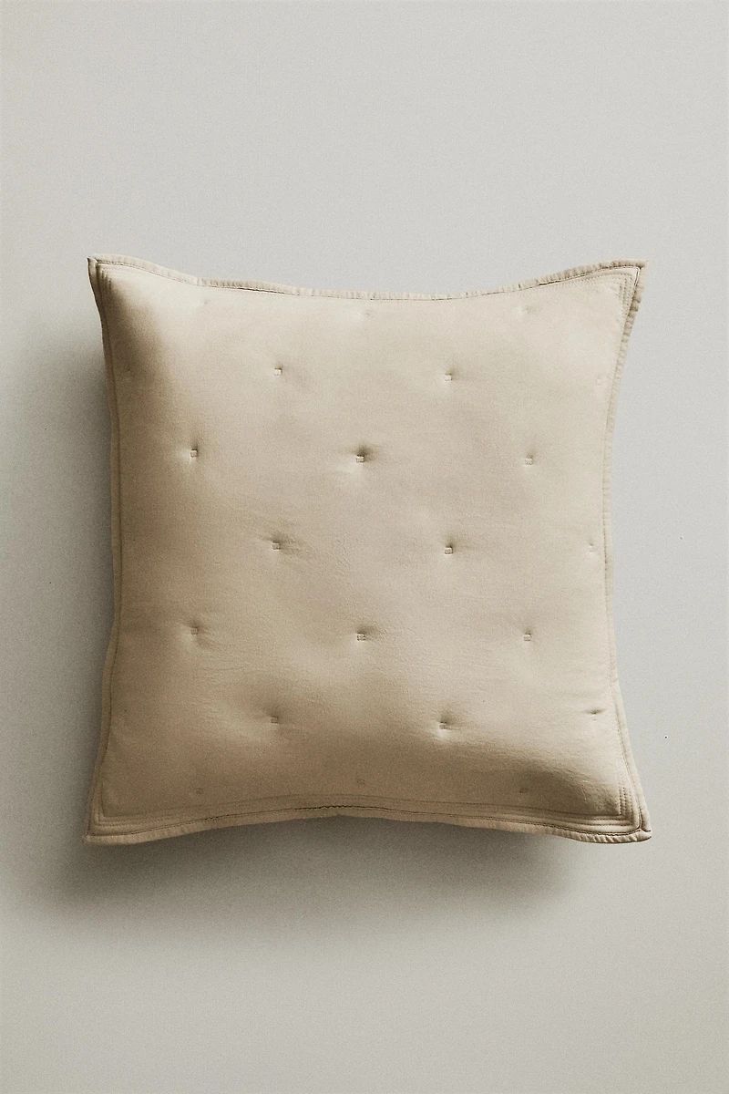 MICROFIBER PILLOW SHAM FOR QUILT