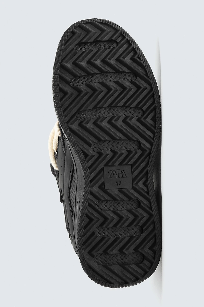 SKATE SNEAKERS WITH ROPE LACES