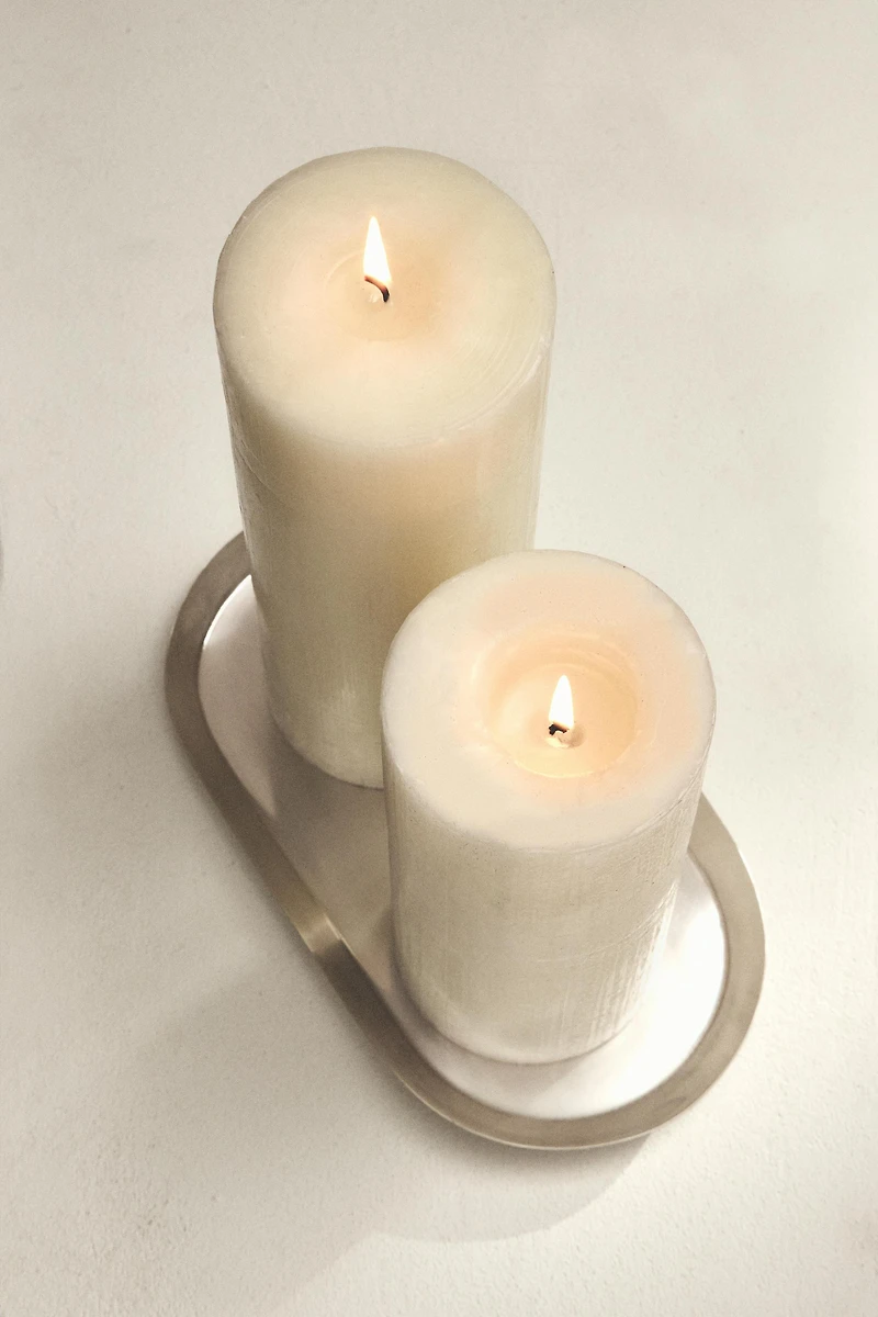 BOUGIE DÉCORATIVE LONGUE CYLINDRIQUE