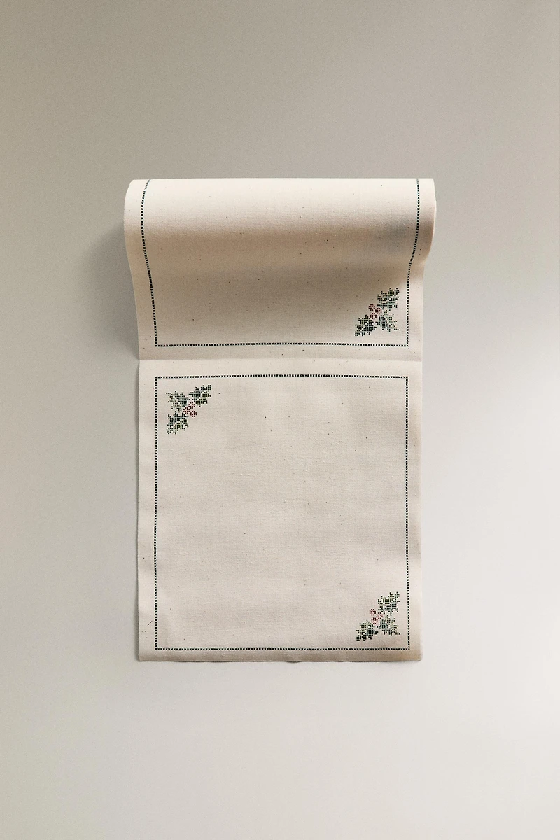 CHRISTMAS HOLLY LEAF COTTON NAPKIN ROLL (SET OF 20)