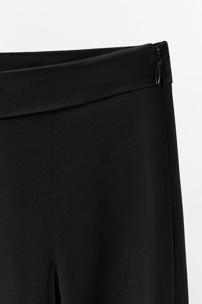 FLOWY SATIN PANTS