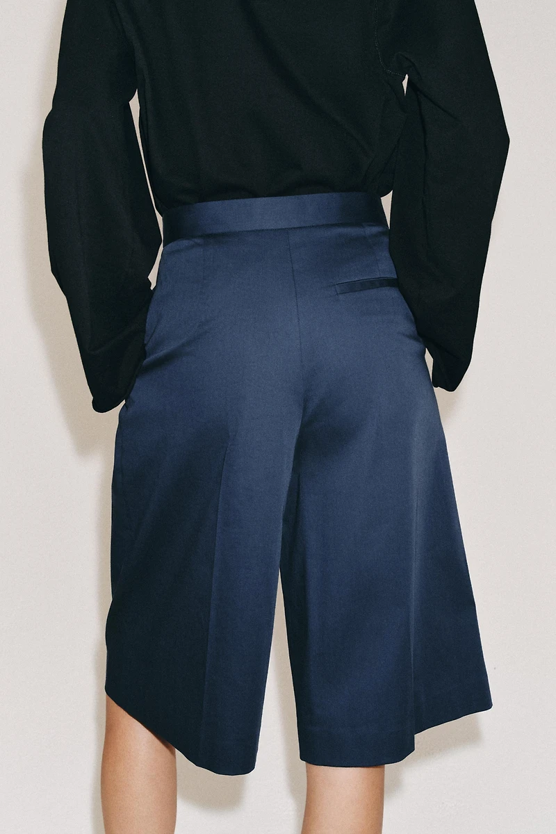 ZW COLLECTION PLEATED SHORTS