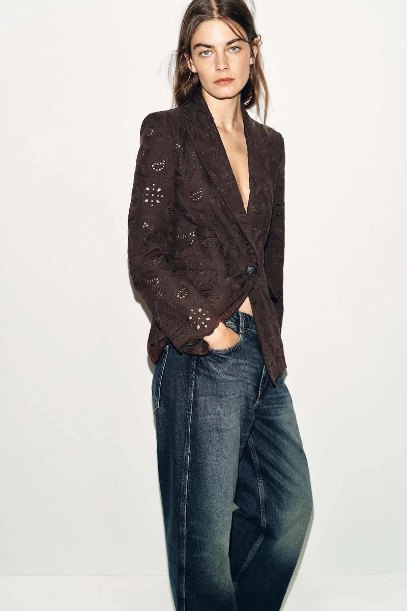 STRAIGHT BLAZER WITH EMBROIDERED PERFORATED SHOULDER PADS