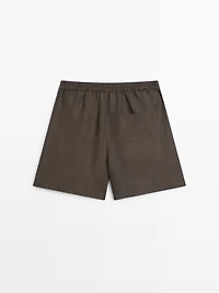 Short linen Bermuda shorts