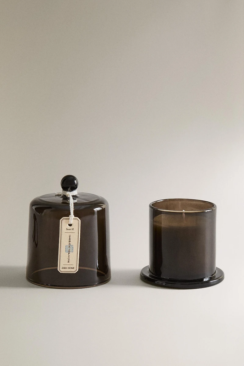 (140 G) CÈDRE ÉPICÉ SCENTED CANDLE