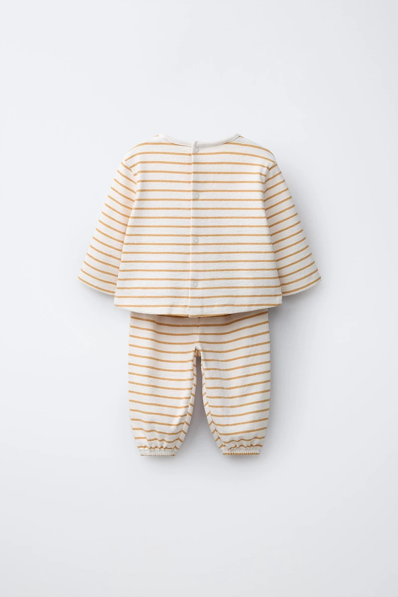 STRIPED T-SHIRT AND PANTS SET WITH EMBROIDERED BUNNY