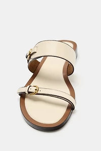 BUCKLE DETAIL SANDALS