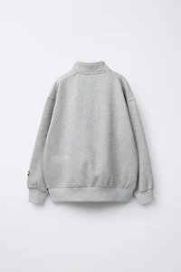 SWEATSHIRT AND JOGGER PANTS SET