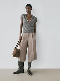 Short sleeve knit sweater with lace