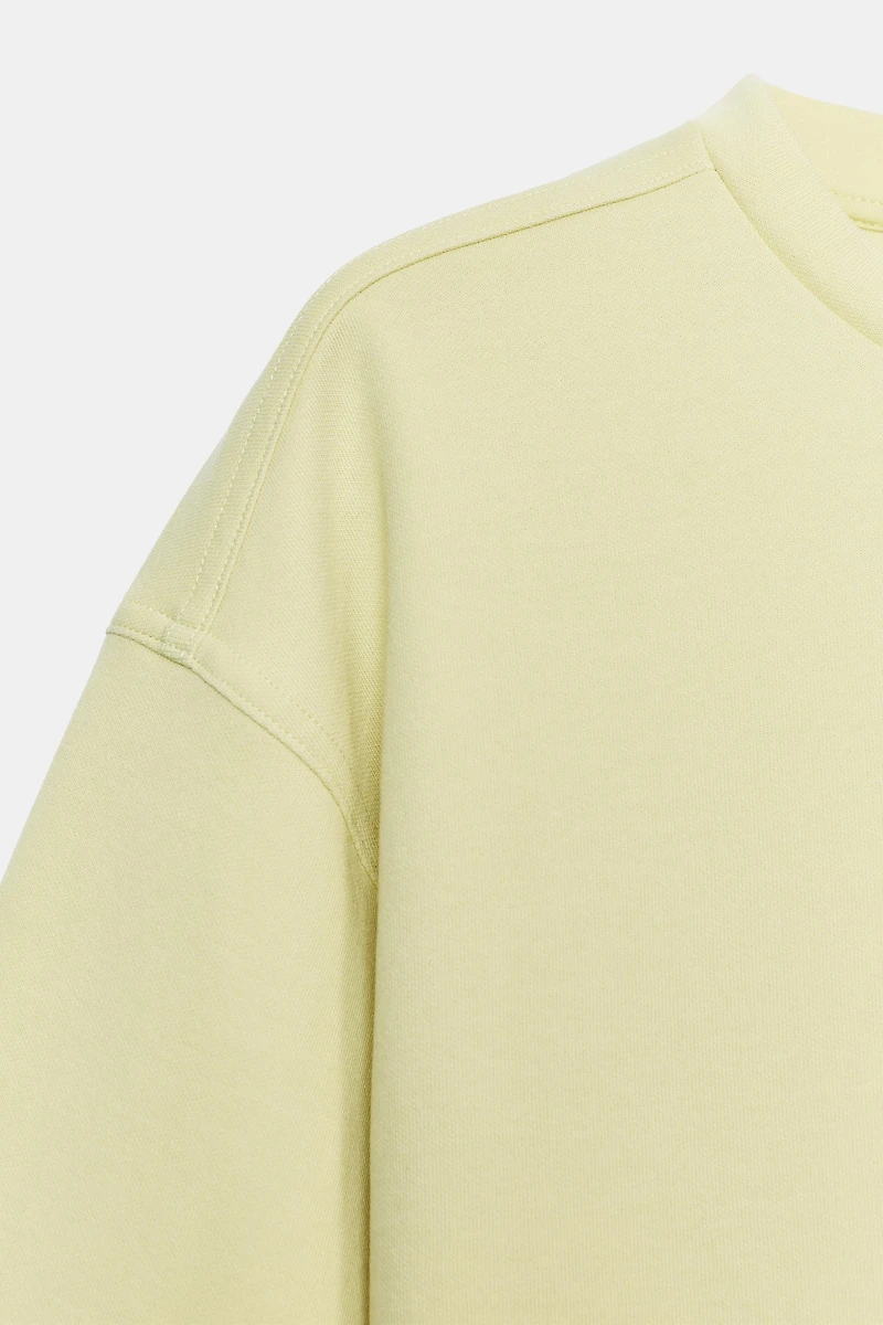 INTERLOCK SLIT T-SHIRT