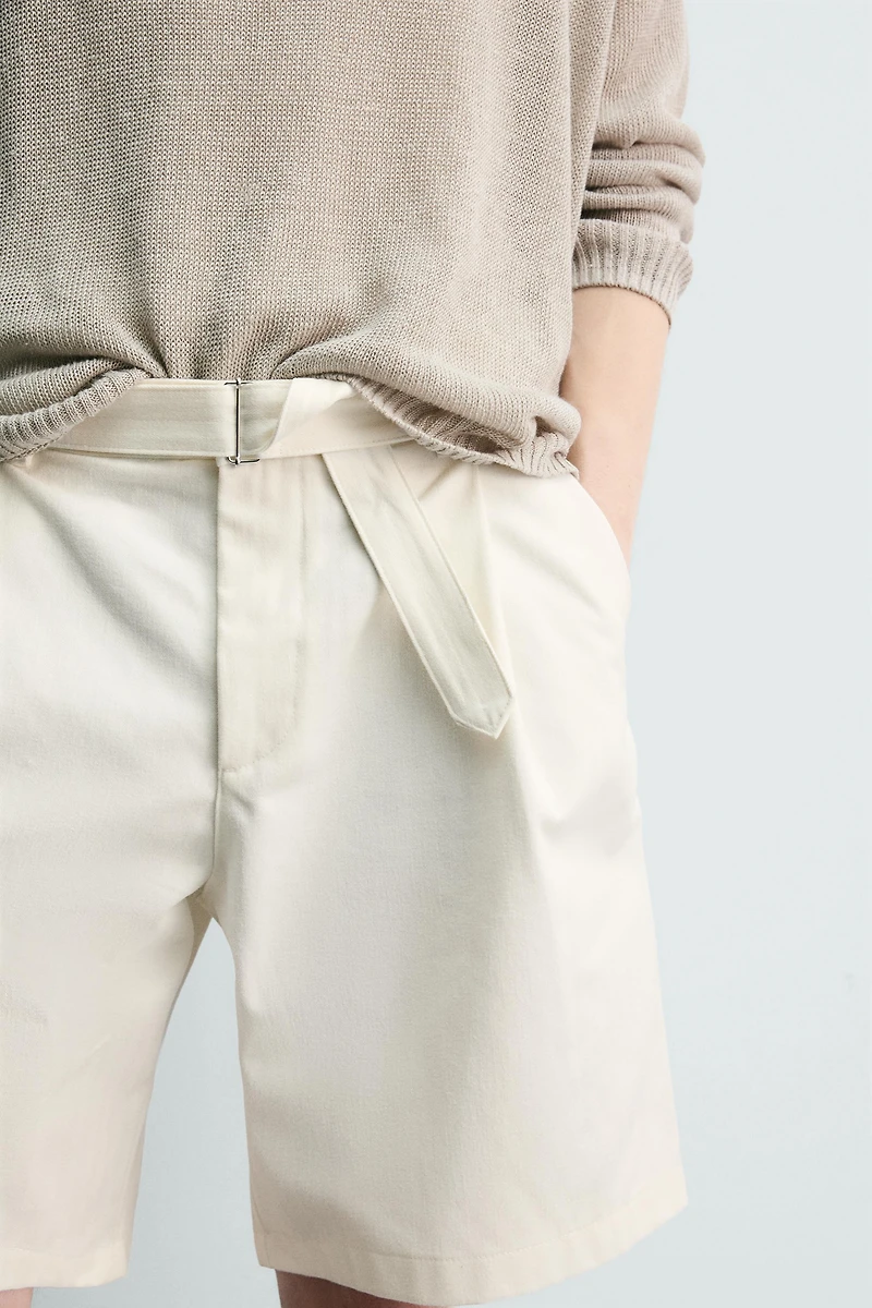 RELAXED FIT PLEATED BELTED SHORTS