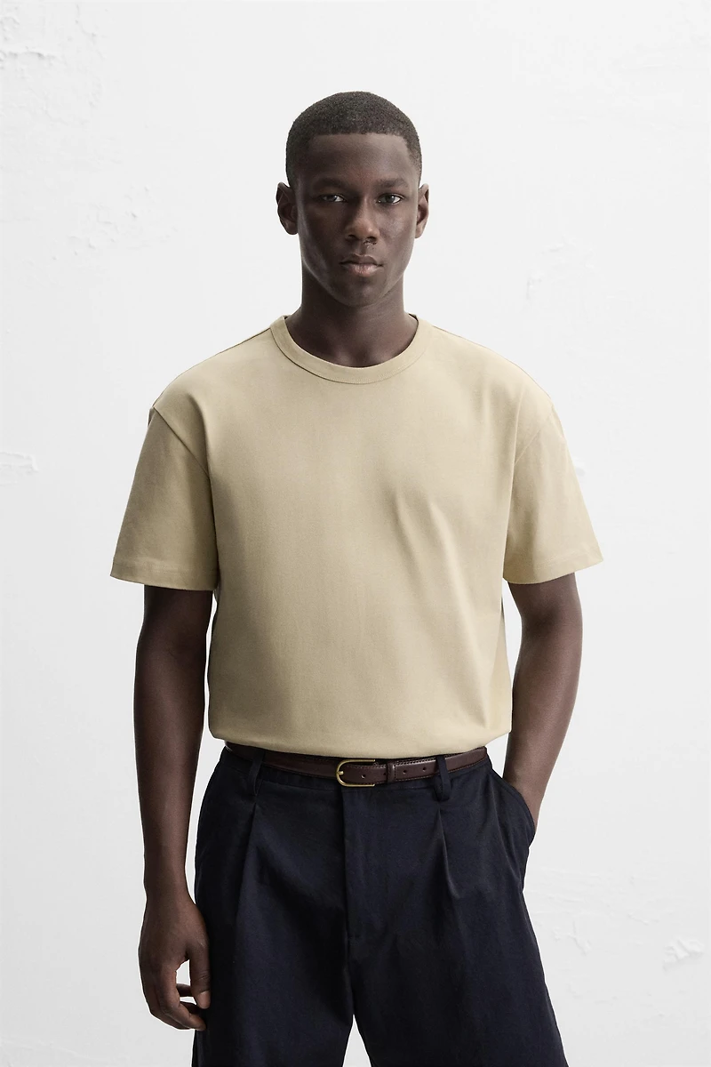 HEAVYWEIGHT BASIC RIBBED T-SHIRT