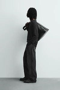 STUDDED STRAIGHT FIT JEANS