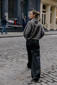 GILET EN MAILLE BANDANA AVEC DENTELLE