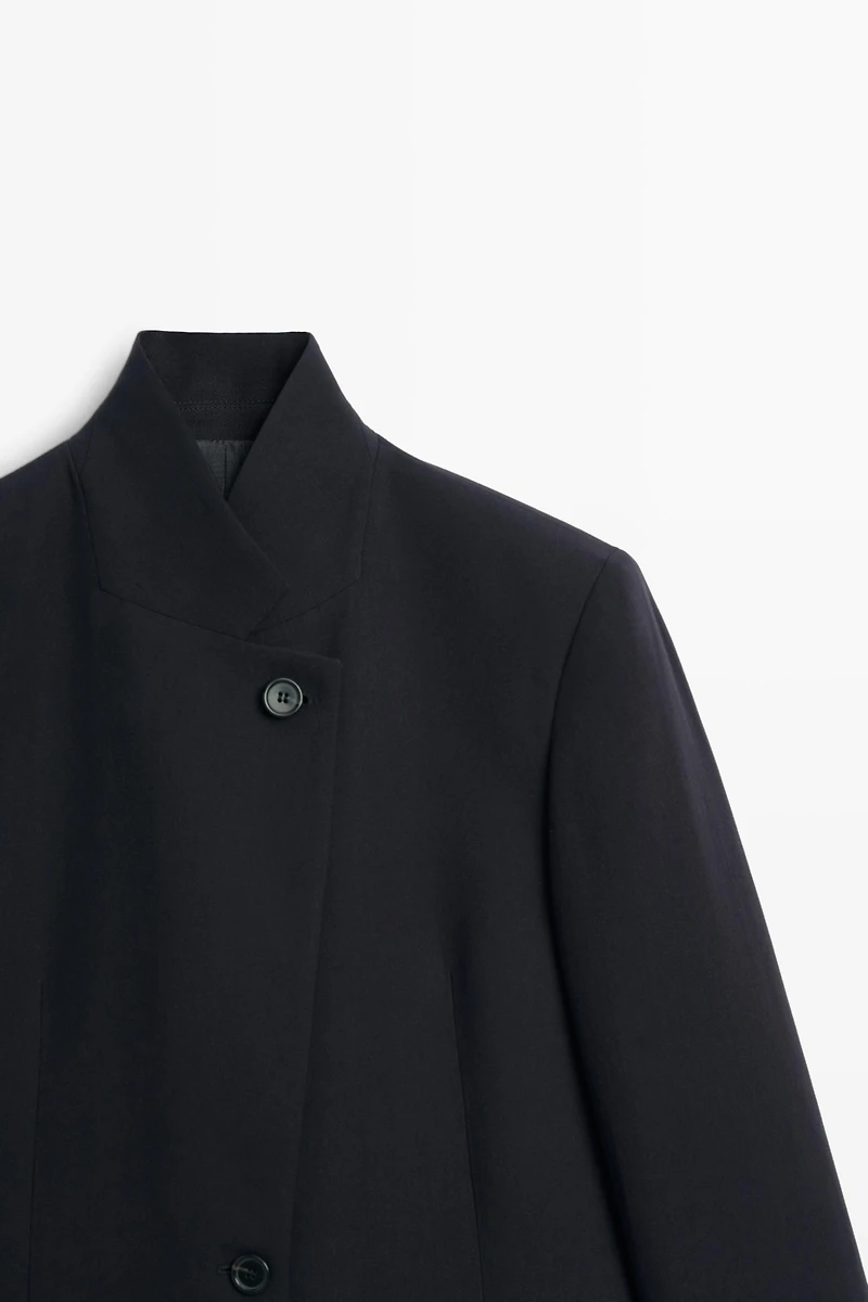 Flowy button-detail blazer