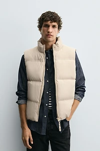 REGULAR FIT PADDED VEST