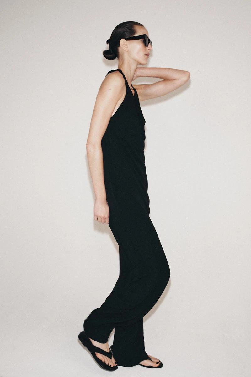 DRAPED CREPE TOP