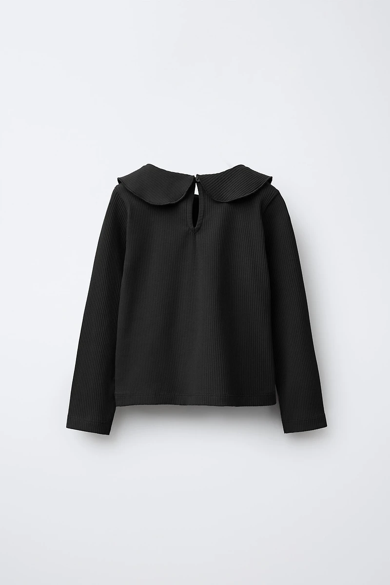 RIBBED PETER PAN COLLAR T-SHIRT
