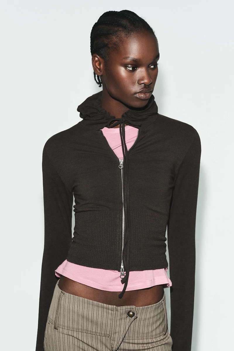 SEAMLESS CROPPED SWEATSHIRT