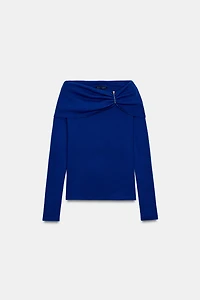 TOP DOUX À BOUCLE