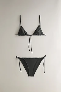TRIANGLE BEACH BIKINI TOP