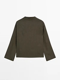Flowing blouse with polo collar