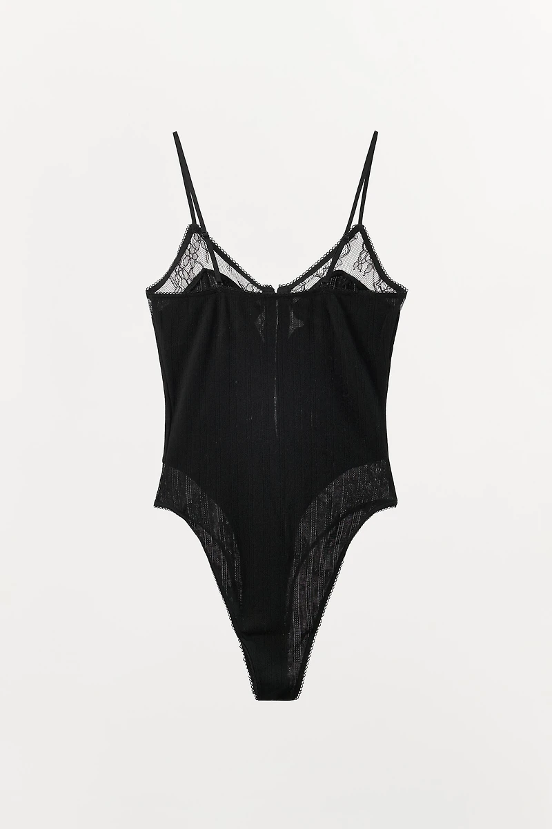 BODY POINTELLE AVEC DENTELLE