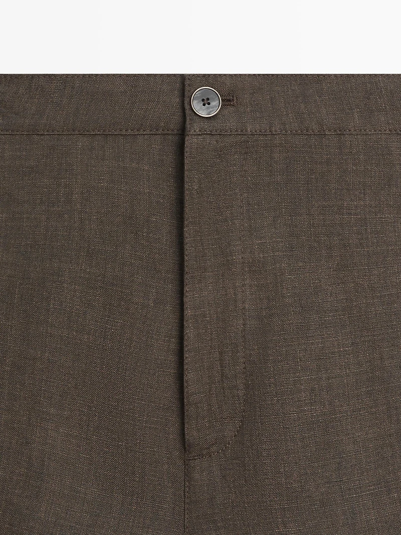 Short linen Bermuda shorts