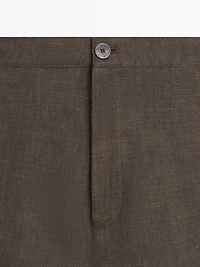 Short linen Bermuda shorts