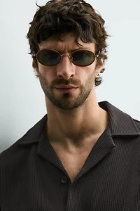 TEXTURED REGULAR FIT SHIRT