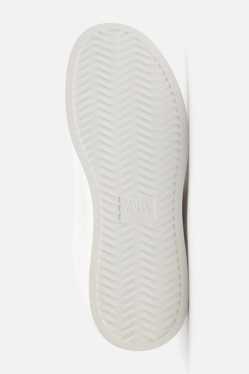 MONOCHROME CHUNKY SNEAKERS