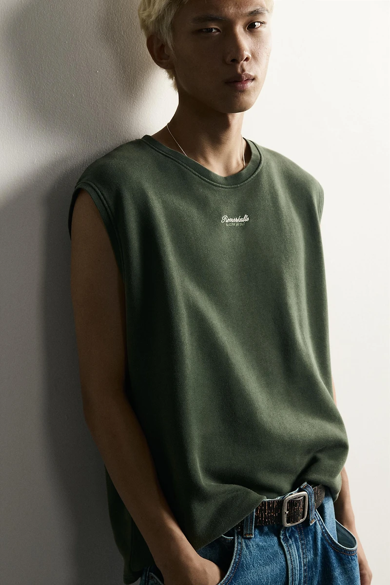 RELAXED FIT EMBROIDERED TEXT TANK SWEATSHIRT