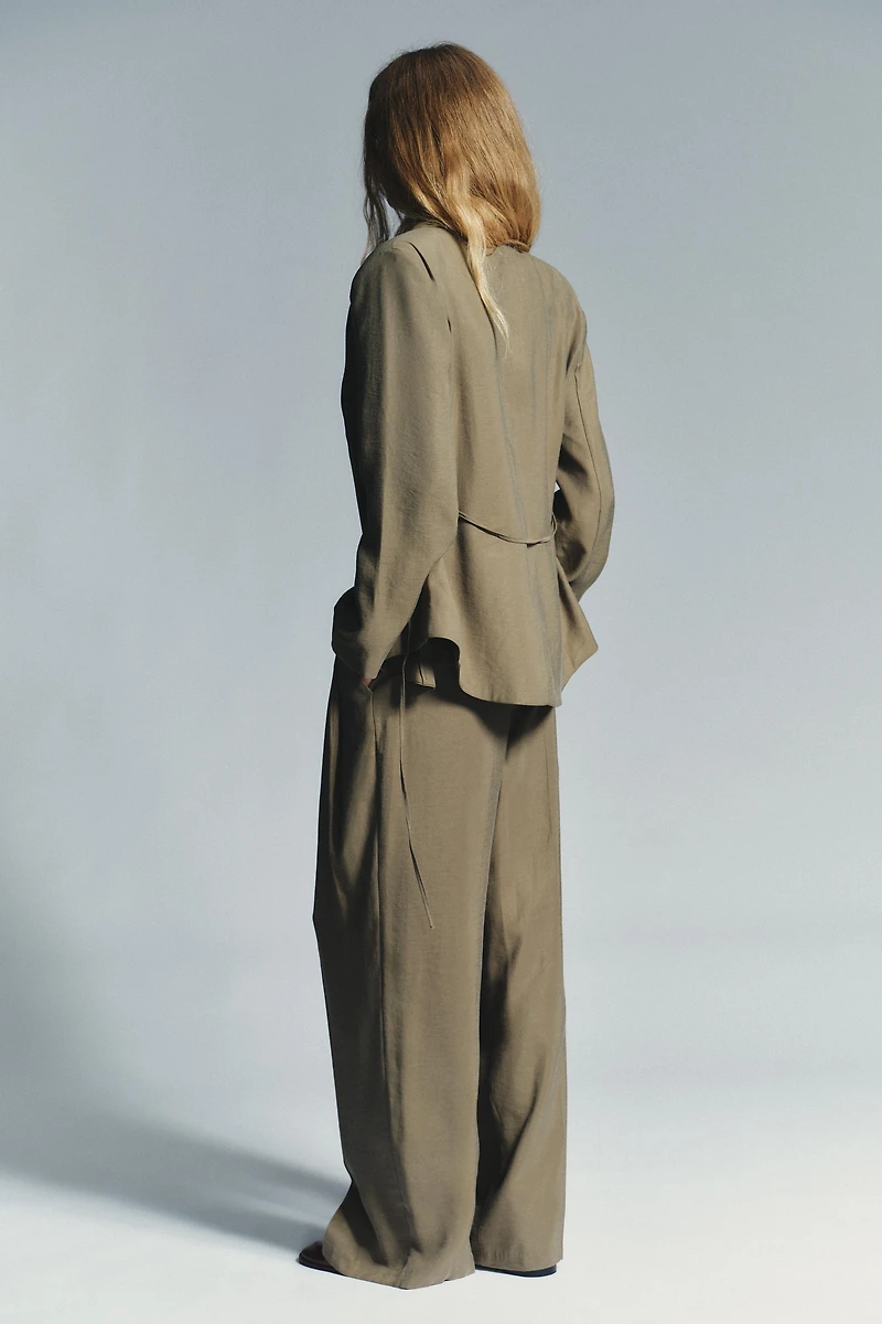 DOUBLE PLEAT FLAP PANTS