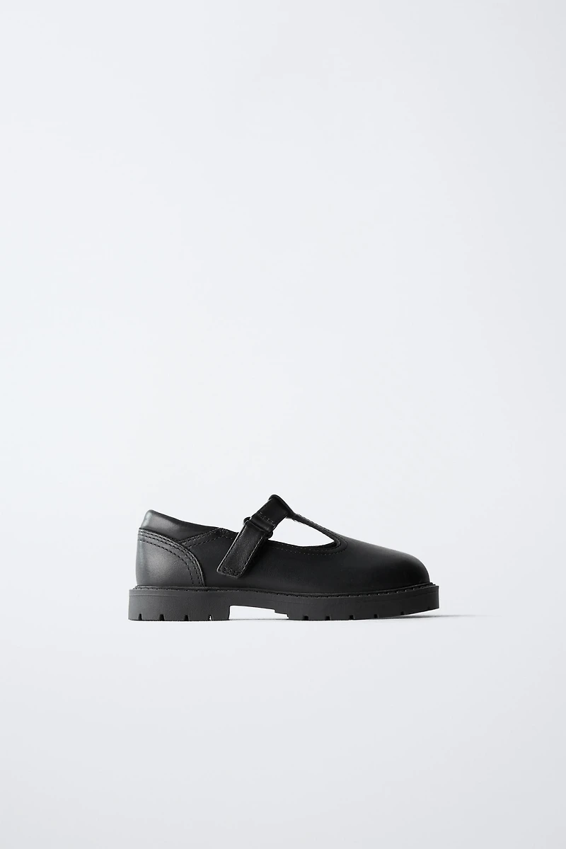 LEATHER SHOES