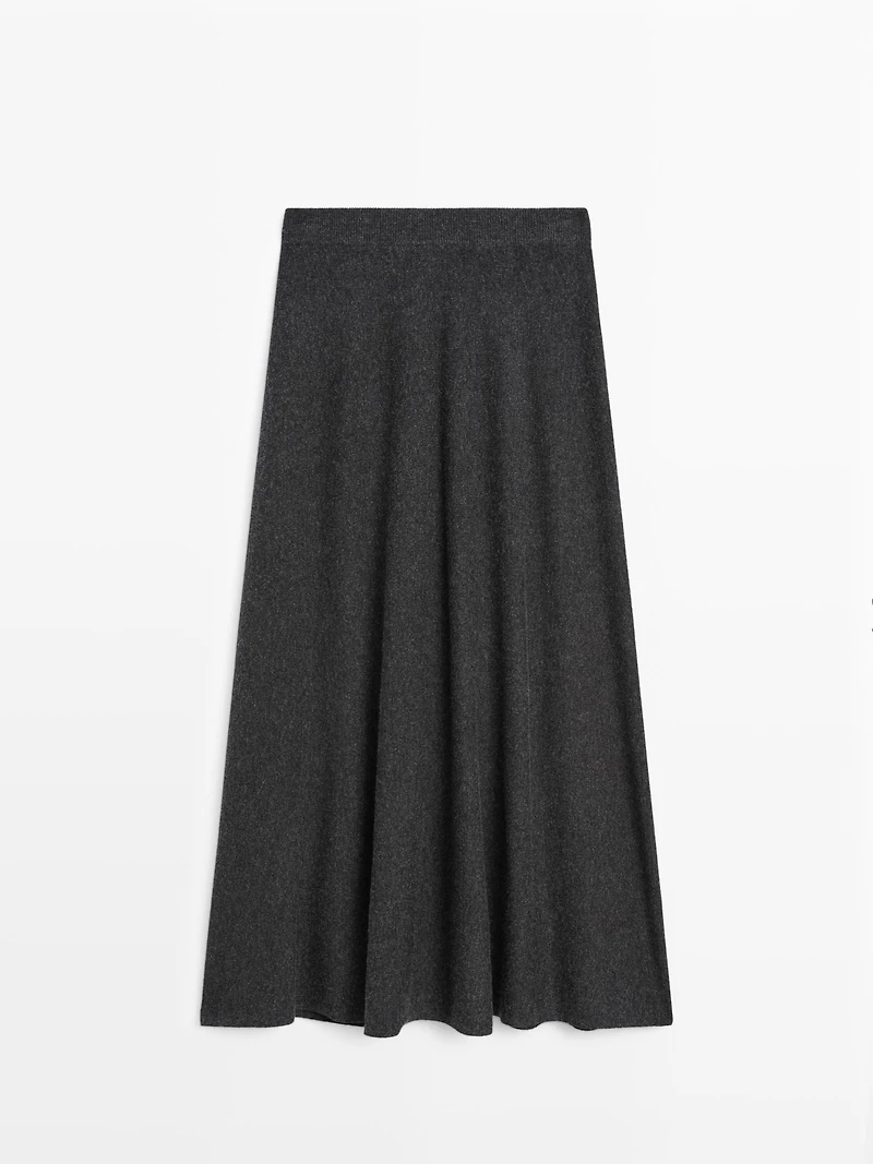 Long flared wool blend knit skirt