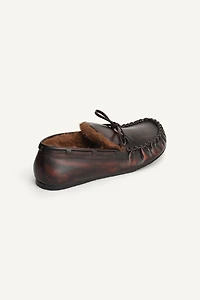 MOCASSINS EN CUIR ÉDITION LIMITÉE