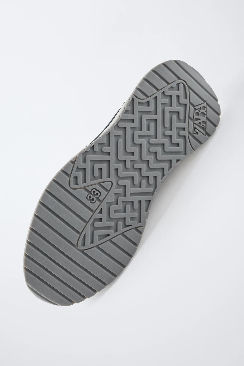 BASKETS CHAUSSETTES