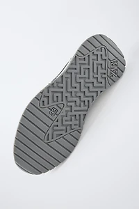 BASKETS CHAUSSETTES
