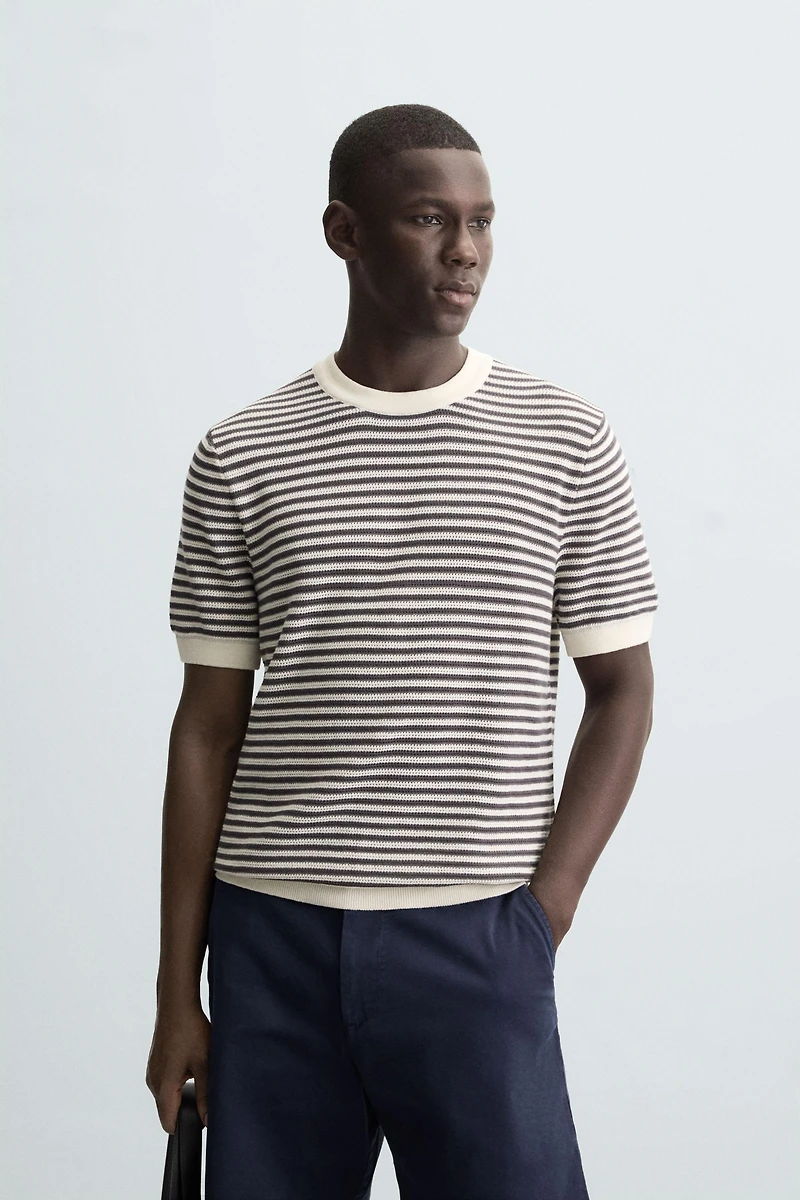 T-SHIRT EN MAILLE À DENTELLE RAYURES