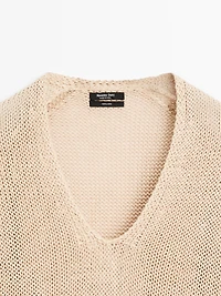 Pull en maille de lin à col V