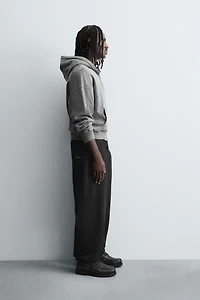 RELAXED FIT TEXTURED PANTS