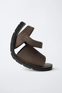WIDE STRAP SANDALS