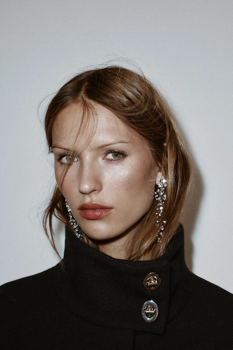 MANTEAU COURT CAPE CEINTURE AVEC LAINE